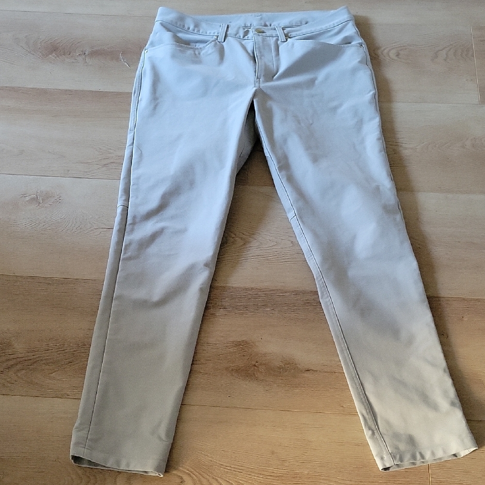 Lululemon Athletica Light Gray Pants 32